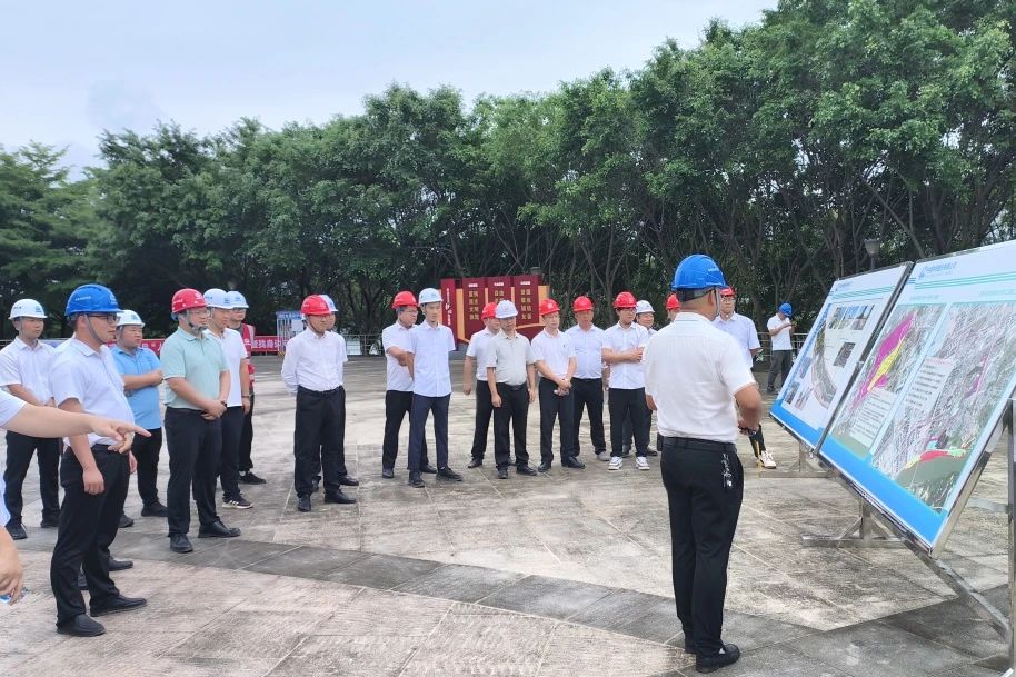 東源縣項(xiàng)目部承辦東源“百千萬工程”現(xiàn)場觀摩會.jpg